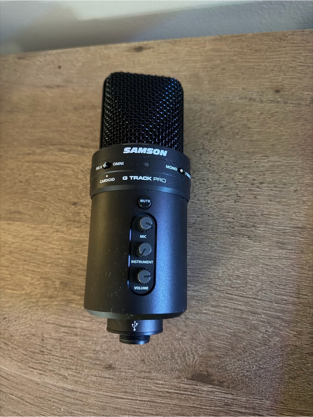 G-Track Pro USB Microphone - Black